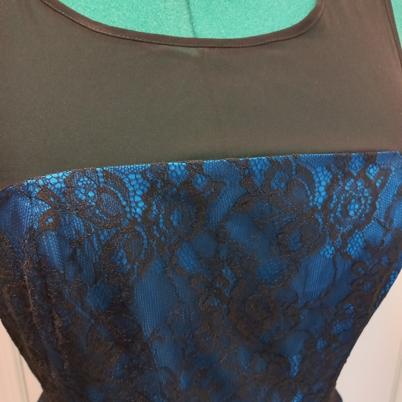 🧶Anthropologie Lace & Sheer Peplum Top, 12 - Picture 8 of 14